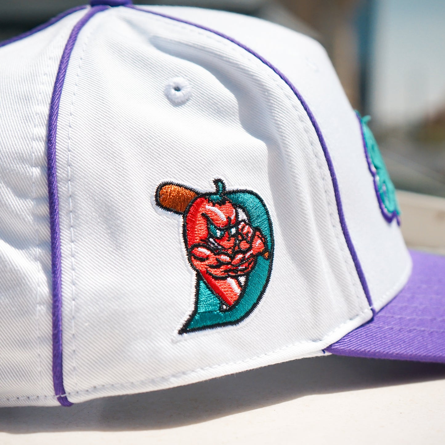 DIABLOS BLACK CLOVER SNAP BACK HAT