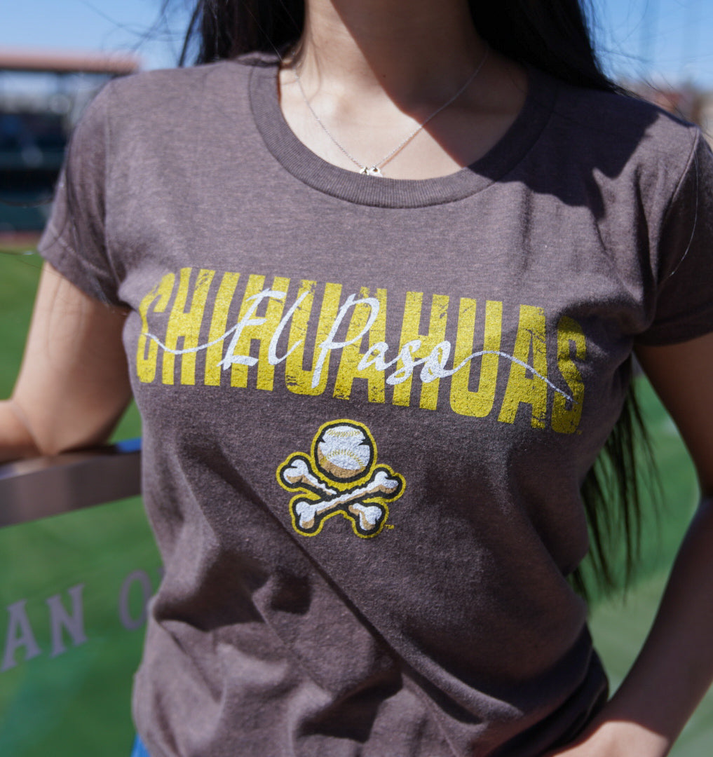 CHIHUAHUAS LADIES SCRIPT TEE- 108 STITCHES